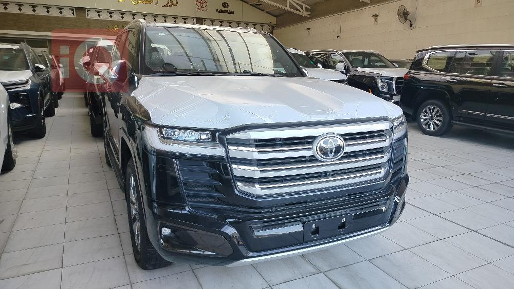 تويوتا لاندكروزر